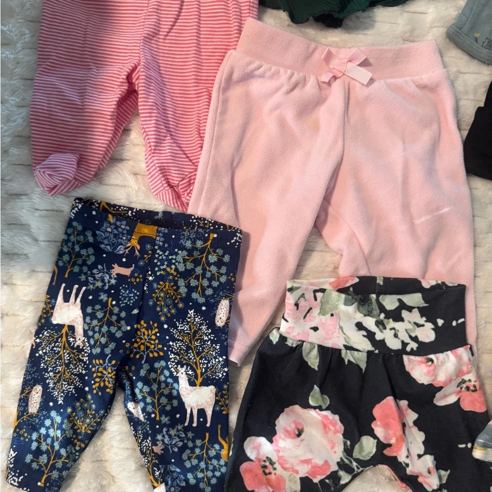 14 pieces - Baby Girl Clothing - Newborn-3m - Picture 3 of 9